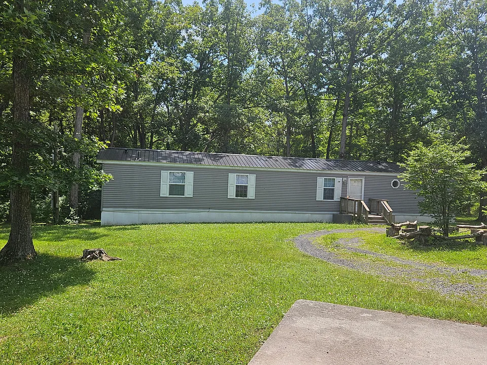 14 Lexie Ln