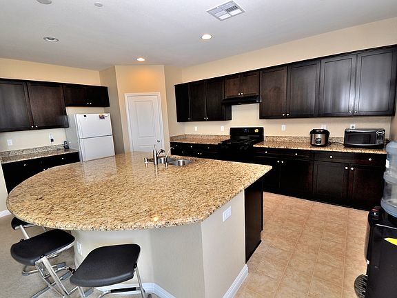 3rd image of 721 Nerka Dr
