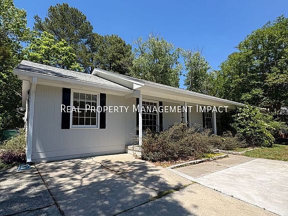 3rd image of 1503 Sedwick Rd