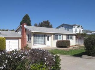 1084 Rosita Rd, Del Rey Oaks, CA 93940