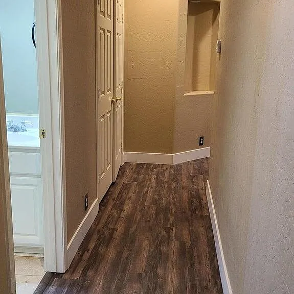14206 S 12th Pl — Photo 19