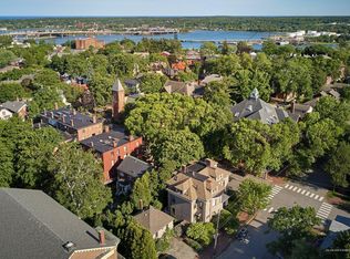 49 Neal St, Portland, ME 04102