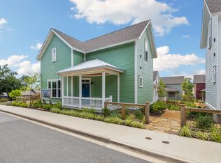 287 E 11th St, Fayetteville, AR 72701