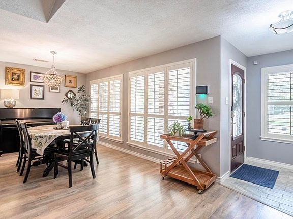 5th image of 1445 NE 281st