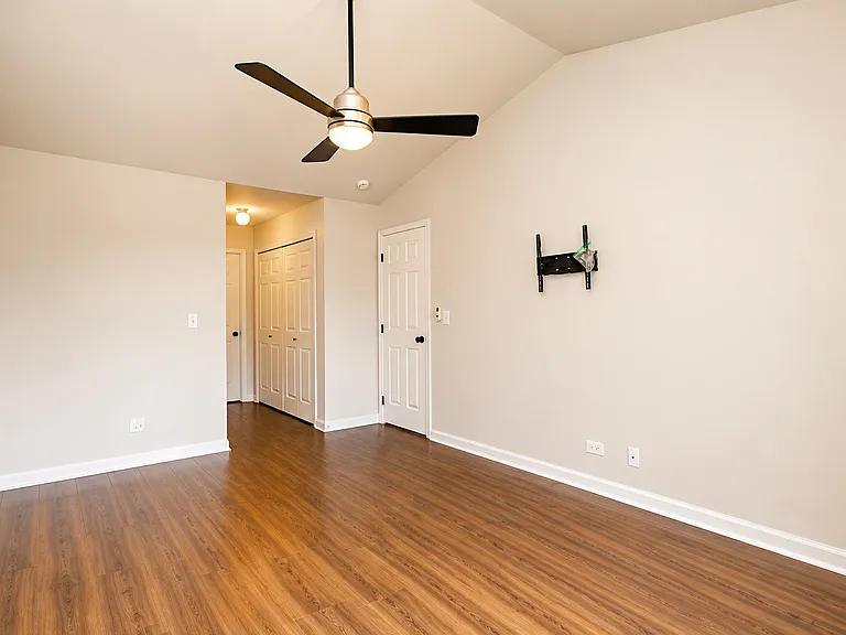 313 Sheffield Dr — Photo 29