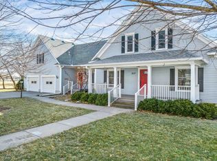 317 E Smith St, Hesston, KS 67062