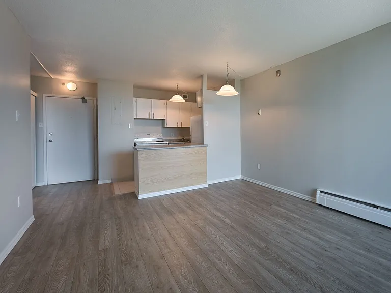 5415 Victoria Rd — Photo 7