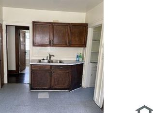 3904 N 12th St #2, Milwaukee, WI 53206