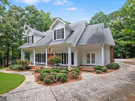 3rd image of 107 Cameron Pointe Dr