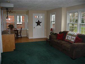 3rd image of 4371 Mack Ave