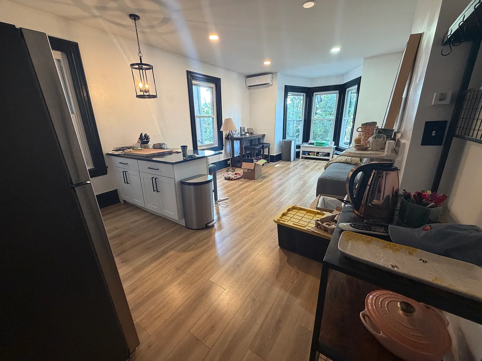 2 bed, 1000 sqft, $2,150 — Photo 3