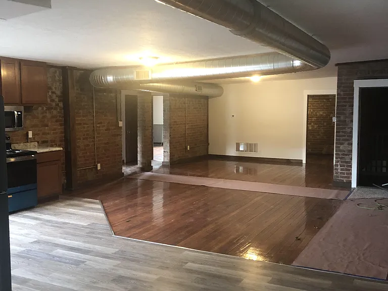 Kitchen to living room