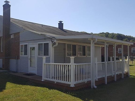 4th image of this home