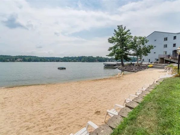 530 E Hiawatha Dr #203, Wisconsin Dells, WI 53965