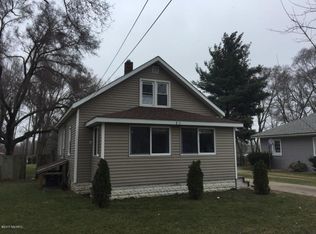 271 W 36th St, Holland, MI 49423