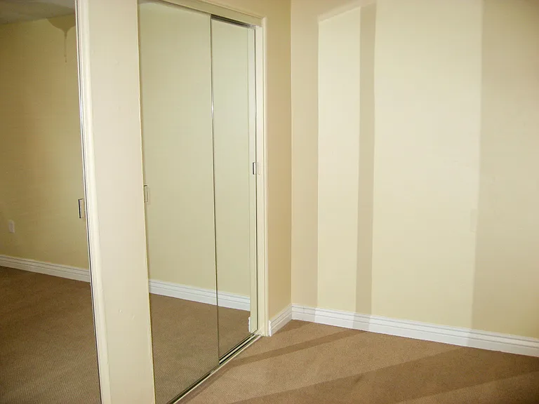 Logan Flats — Photo 13