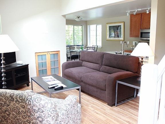 5th image of 808-810 2nd Ave #810-2