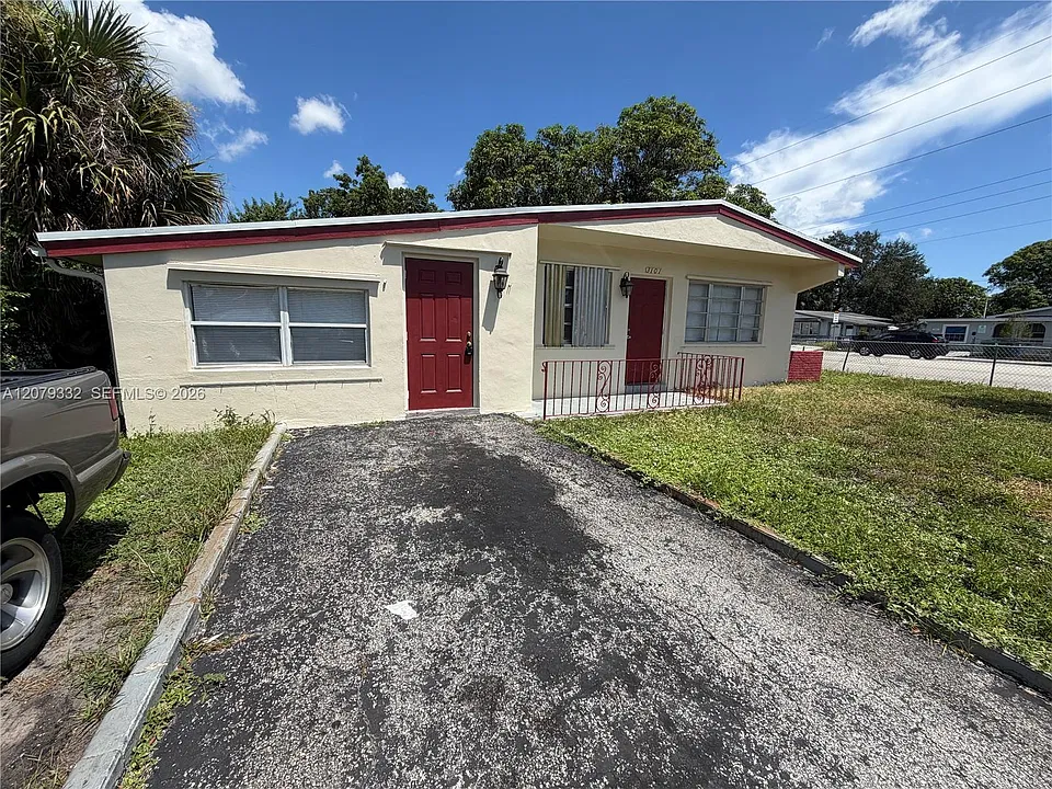 3101 NW 5th St