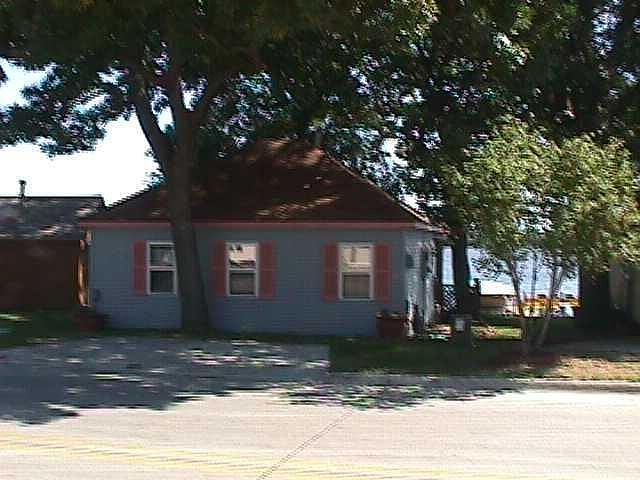 1st image of 513 Hill Ave