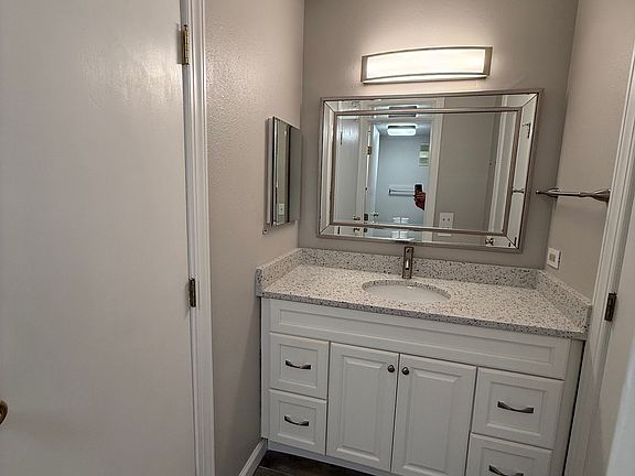 5th image of 4300 Bay Point Rd #481