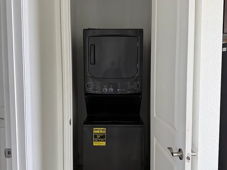 8105 Holmstrom Way — Photo 6
