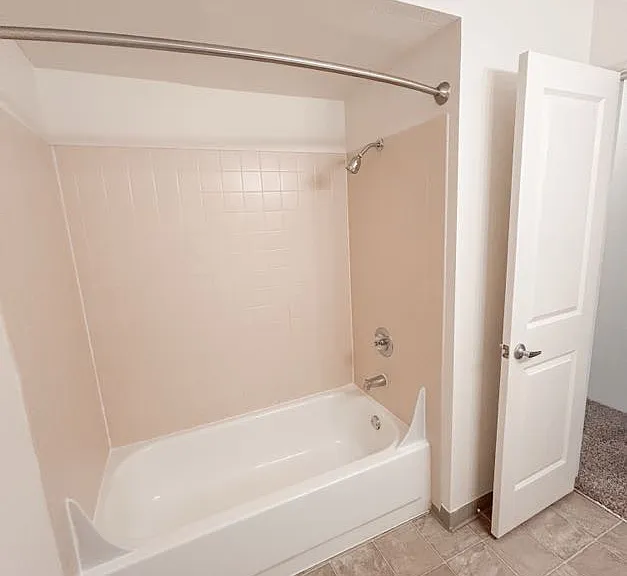 Stone Creek Apartments Beaverton — Photo 31