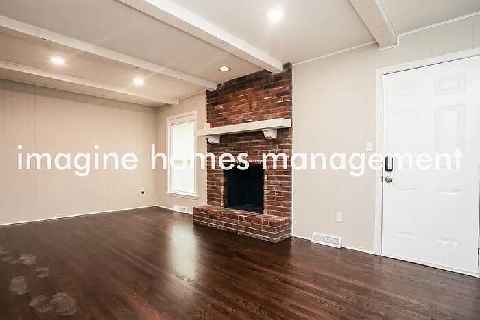 4 bed, 2.5 bath, 2148 sqft, $2,695 — Photo 2