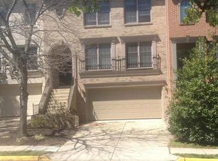 7738 Rockledge Ct, Springfield, VA 22152