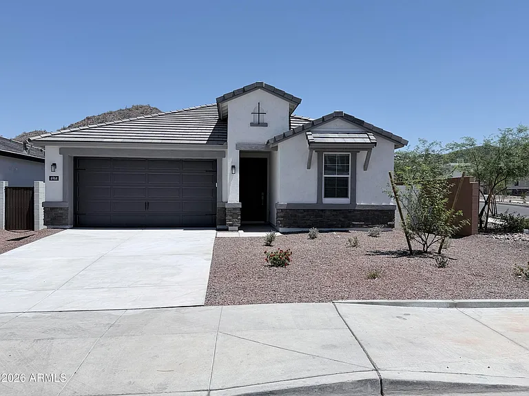 6964 W Buckhorn Trl — Photo 1