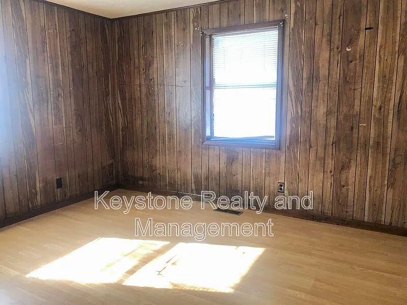 2 bed, 1.0 bath, 878 sqft, $625 — Photo 4