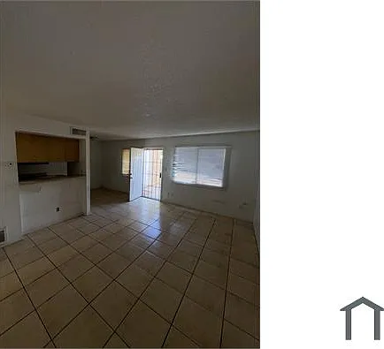 2 bed, 924 sqft, $1,200 — Photo 3