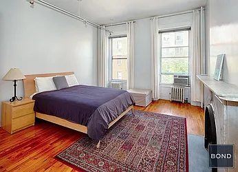 Rented by Bond New York