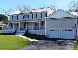 1 Wisteria Pl, Florida, NY 10921