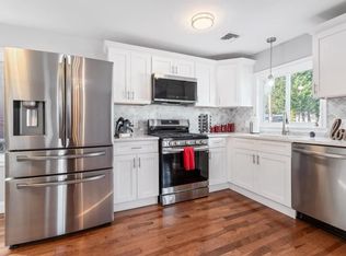 95 Wainwright St #1, Providence, RI 02908