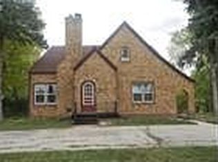 2741 S Broadway, Green Bay, WI 54304