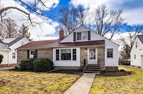 21112 Halworth Rd Photo 1