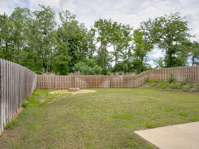 2106 Collier Rd — Photo 28