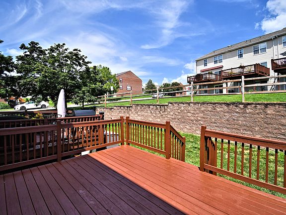 5th image of 1055 Balley Dr