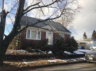 100 Douglas St, Cranston, RI 02910