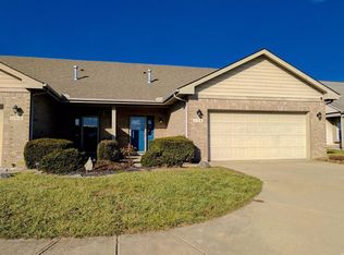 123 Clubhouse Ln #B, Lebanon, OH 45036