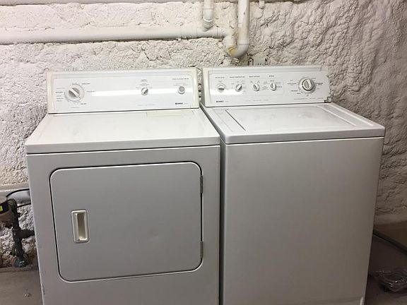 washer dryer in basement