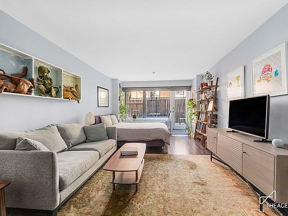 2nd image of 10 W 15th St APT 224