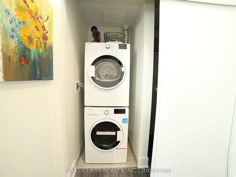 188 Fairview Mall Dr #1511 — Photo 7