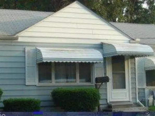 26681 Clancy St, Roseville, MI 48066
