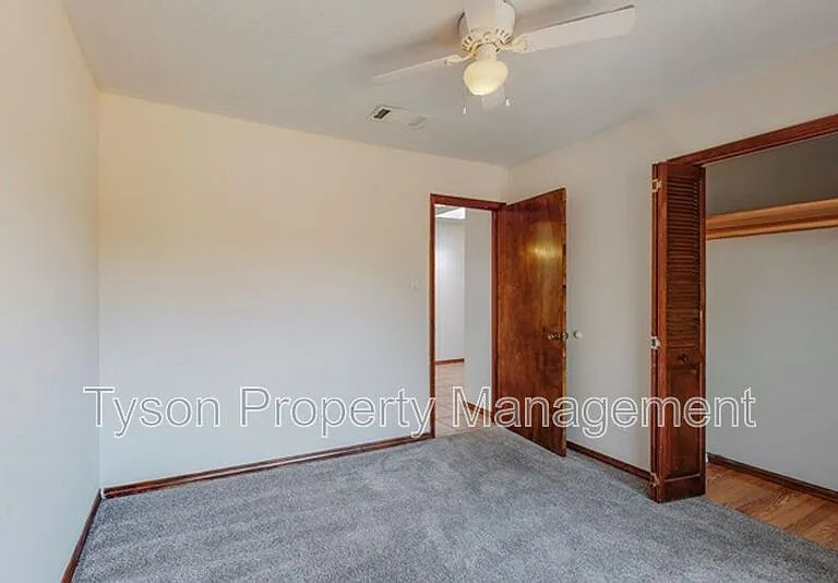 7305 Mayflower Rd NE — Photo 17