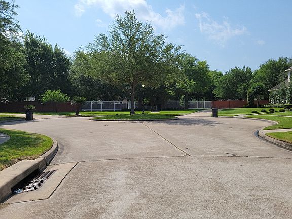 5th image of 7830 Long Shadows Dr