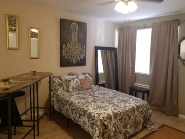 911 Riviera St, Jacksonville, FL 32207