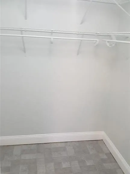 180 NE 12th Ave #17A — Photo 12