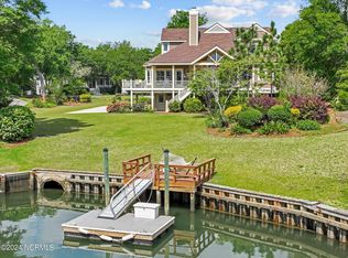 821 Shinn Point Rd, Wilmington, NC 28409