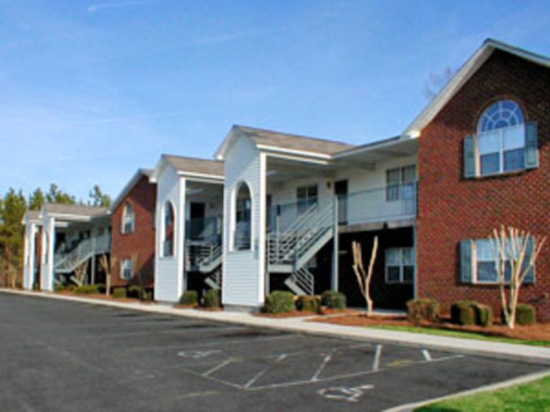1st image of 2006D Tower Pl